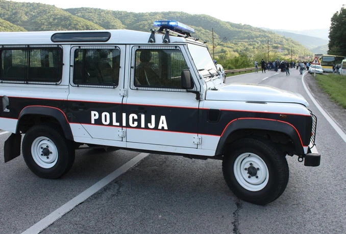 Radnici blokirali magistralnu cestu M-17