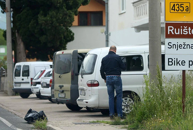 Pred Mostarom napadnuti navijači Veleža, izbjegnuta tragedija