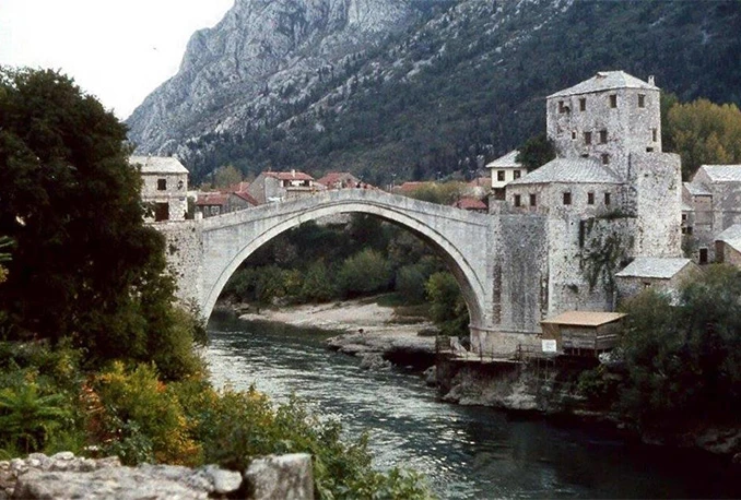 Veliko ime u svijetu kaligrafije predstavilo svoje radove Mostarcima