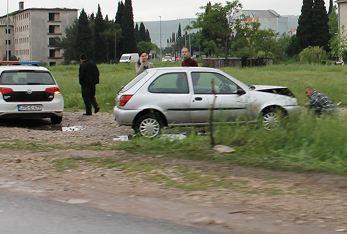 Prometna nesreća na novom kružnom toku u Rodoču
