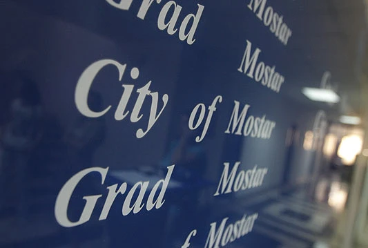 Durkić: Gradska uprava Mostara snosi punu odgovornost za stanare devastirane zgrade 'Ćiro'