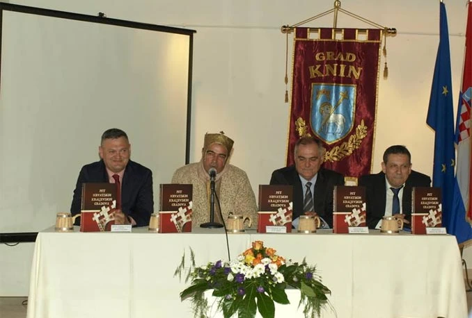 Predstavljena monografija Pet hrvatskih kraljevskih gradova