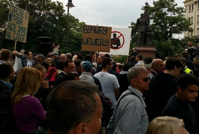 Srbija: Prosvjedi zbog sumnje u izbornu krađu