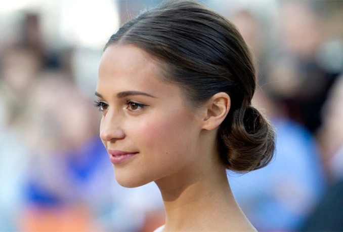 Alicia Vikander je nova Lara Croft