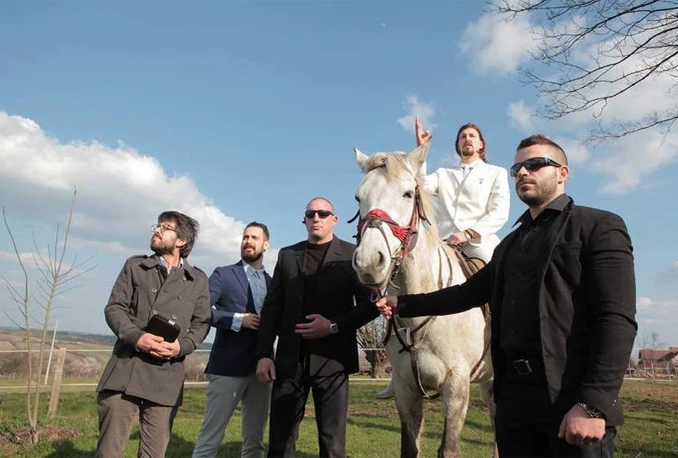 'Sarmu probo nisi' u Srbiji: Stranka sa izmišljenim kandidatom osvojila 13 mandata