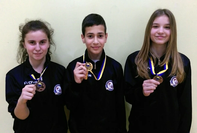 Neretvi četiri medalje, Antonio Bazina na najvišem postolju