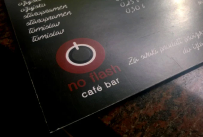 No Flash: Odaberite trenutke za pivljenje