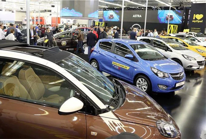 Otvoren Zagreb Auto Show, veliko zanimanje posjetitelja