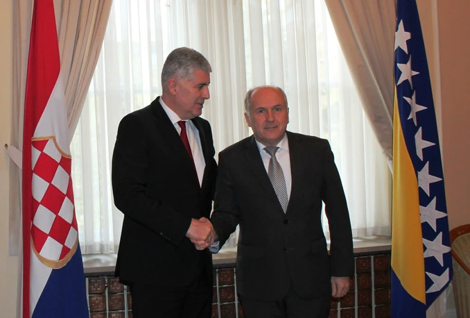 Čović i Inzko: Neophodno da se izborna pravila za Mostar dogovore 