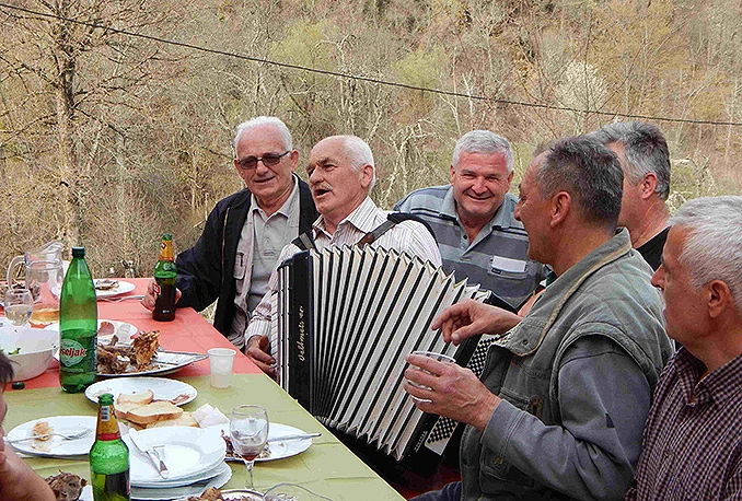 Bukovica: Vraća se život i obnovljaju kuće u skrivenoj oazi Neretvice