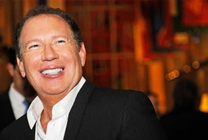 Preminuo slavni komičar Garry Shandling 