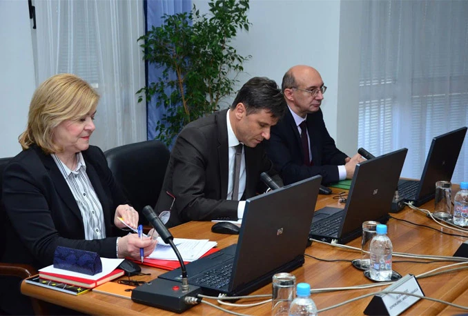 Vlada utvrdila ekonomsku politiku do 2018.
