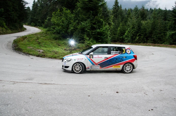 Neum prvi put organizira automobilistčku utrku