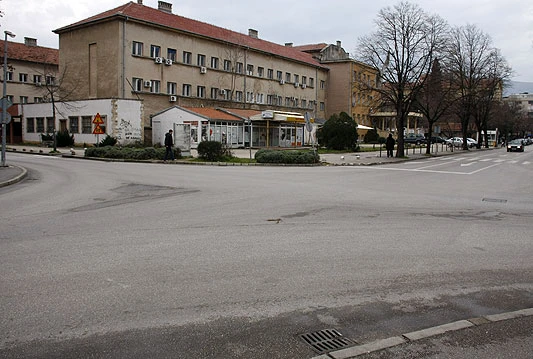 Ustav HNŽ sadrži diskriminatorske odredbe i mnogobrojne nepravilnosti