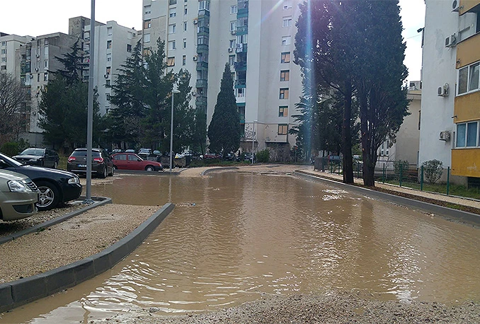 Mostarci umjesto ceste i parkinga dobili jezero