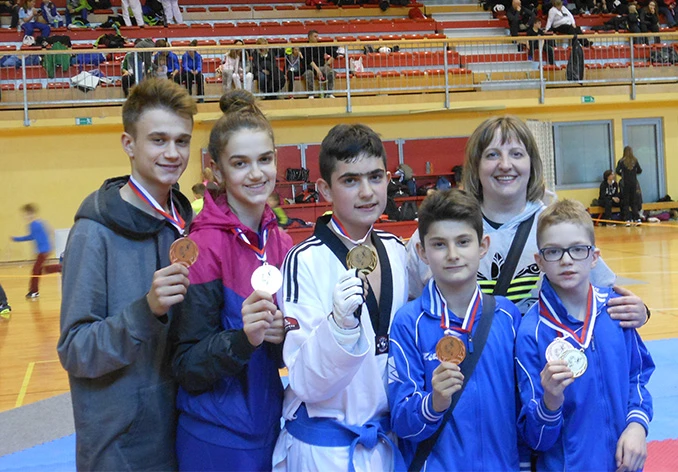 Cro Staru tri zlata u Sloveniji