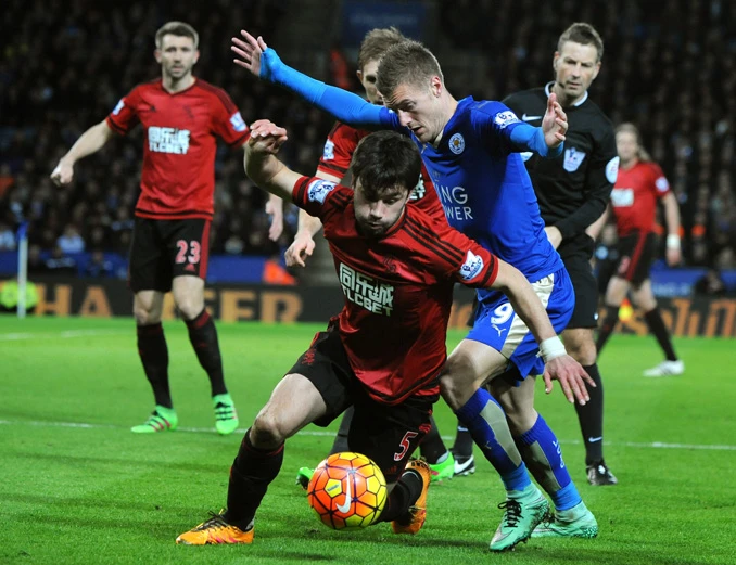 Leicester posrnuo, Tottenham može na vrh