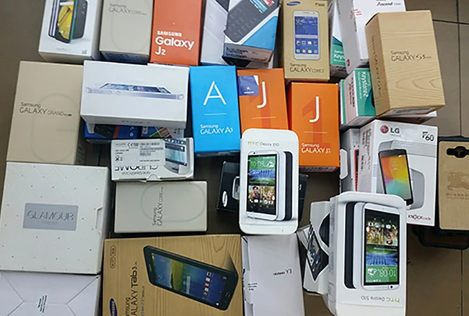 BiH: Oduzeti mobilni telefoni i tekstilna roba u vrijednosi od 56.130 KM