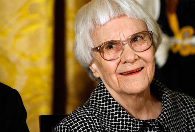 Umrla američka spisateljica Harper Lee