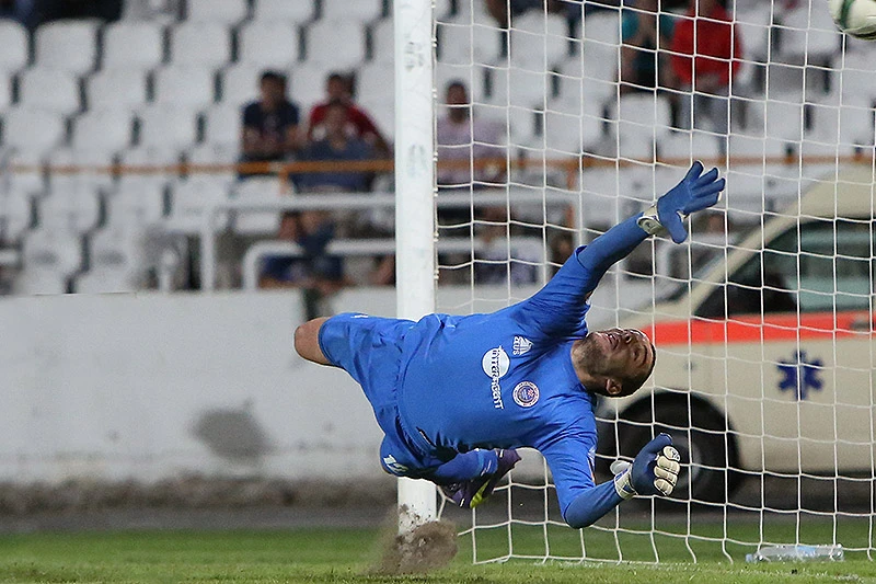 Bandić mora na operaciju, Zrinjski traži novog golmana
