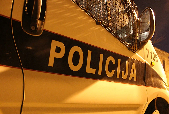 Mostar: Maloljetnici napali četiri djevojke radi torbice