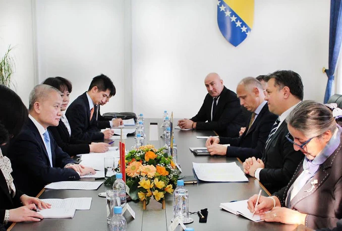 Kina želi ulagati u bh. poljoprivredu i putnu infrastrukturu