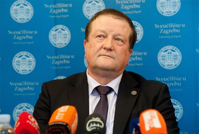 Zagrebački rektor: Ćirilicu treba vratiti u škole