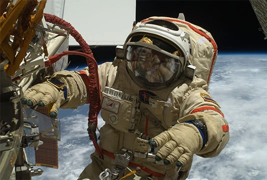 Šetnja svemirom prekinuta zbog curenja u kacigi astronauta