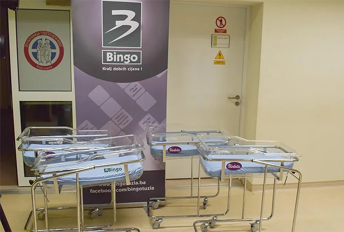 Violeta i Bingo donirali krevetiće Kliničkom centru Bijeljina