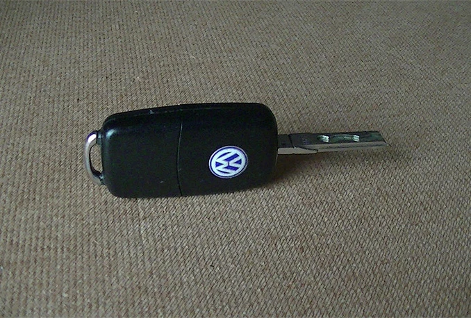 U Mostaru ukraden Passat