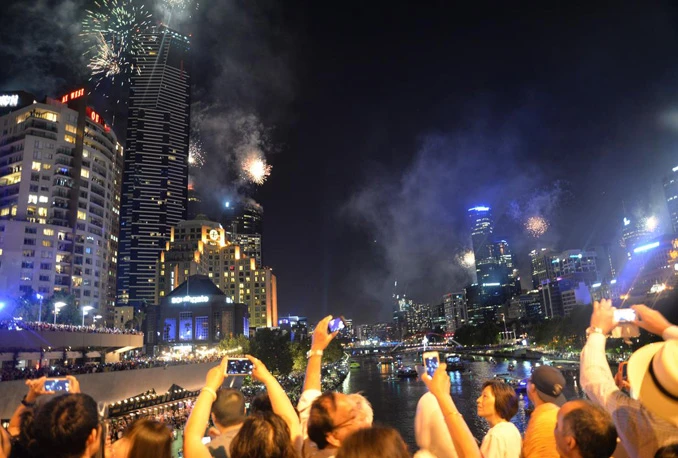 Uz vatromet od 7 milijuna dolara Australija ušla u 2016. godinu