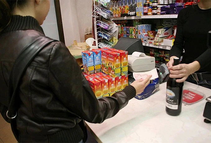 Istraživanje u BiH: Maloljetnik u svim trgovačkim objektima uspio kupiti alkohol