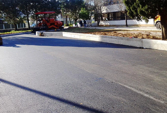 Nakon godinu dana radova: Dvorište mostarske škole zasjat će u punom sjaju