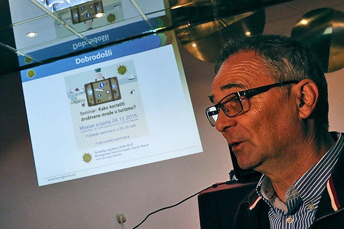Društvene mreže u turizmu: Kako osobe koje iznajmljuju sobe mogu raditi samopromociju