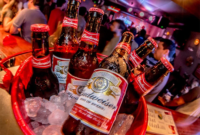 U pivari Budweiser uhićen muškarac Bud Weisser