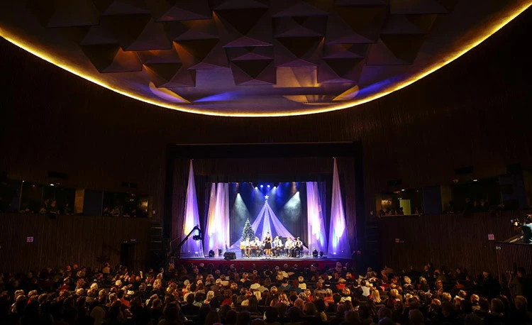 Bogat program festivala "Kao nekad pred Božić 2015"