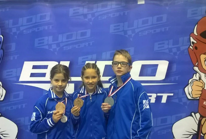Cro Staru pet medalja, Luka Penavić srebrni