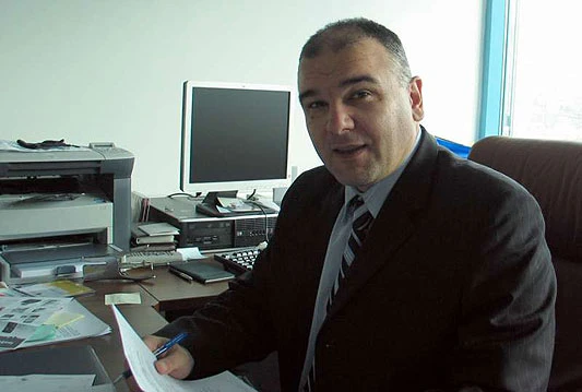 Bakir Dautbašić mijenja Emira Suljagića