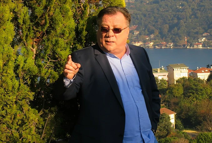 Mostarski liječnik napisao pjesmu Halidu Bešliću i Jasni Gospić