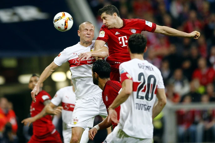 Bayern se poigravao sa Stuttgartom, Šunjić zamijenjen