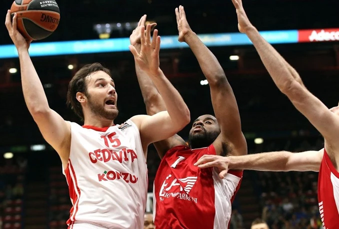 Učenici bolji od učitelja: Cedevita šokirala Repešin Milano
