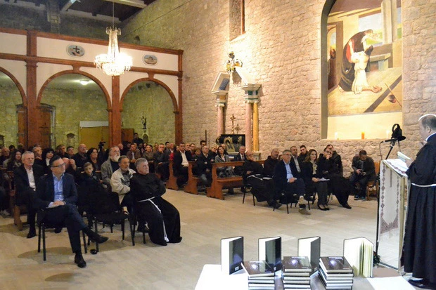 Promocijom knjige i izložbom slika završena Kulturna jesen u Gorici