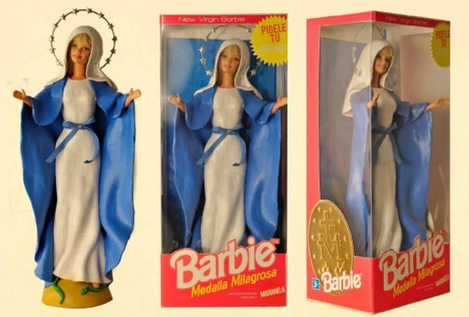 Barbie - plastična religija: Kontroverzna izložba od 33 lutke