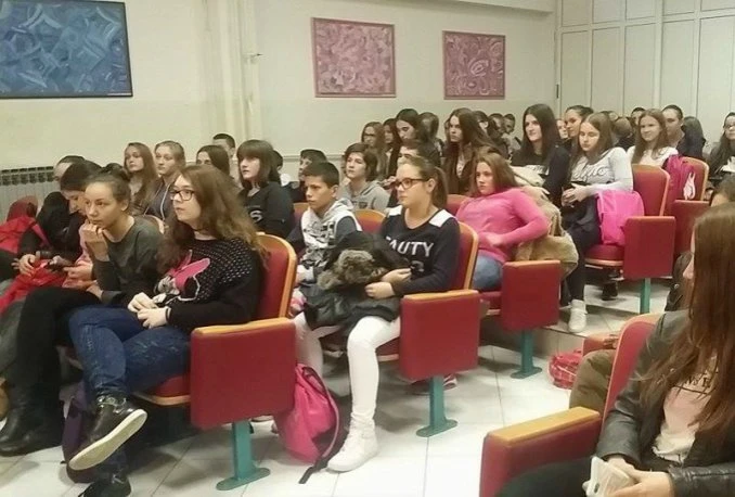 Učenici OŠ Petra Bakule ugostili Anitu Martinac