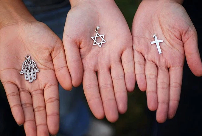 Kako ljudi postaju religiozni?