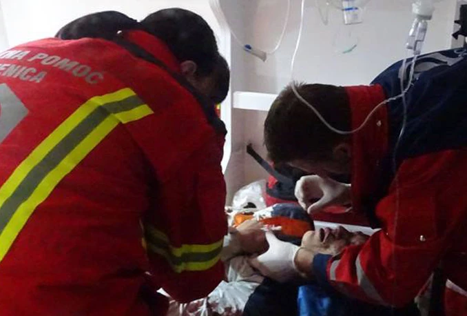 Zenica: 17-godišnjak u teškom stanju nakon pada sa stijene