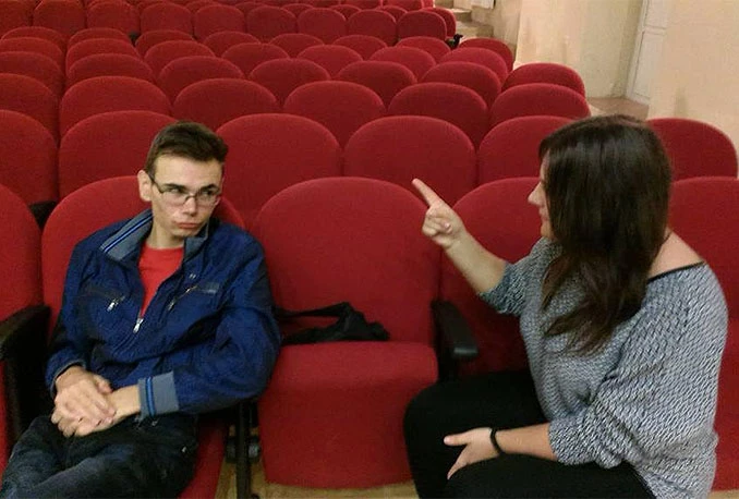 Gimnazijaci iz Posušja izvode predstavu 'Tko si ti?'