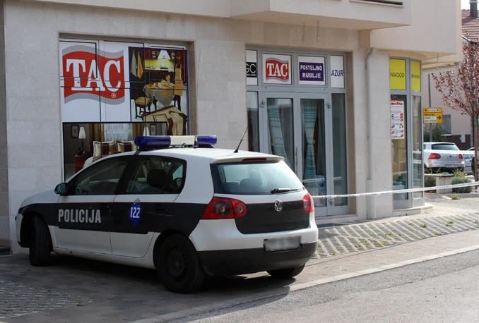 Široki Brijeg: Obili trgovinu i ukrali televizore