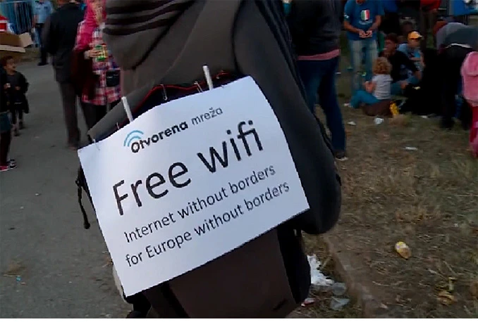 Volonter daje besplatan internet izbjeglicama u Hrvatskoj