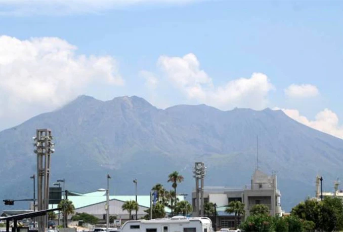 Eruptirao najveći vulkan u Japanu